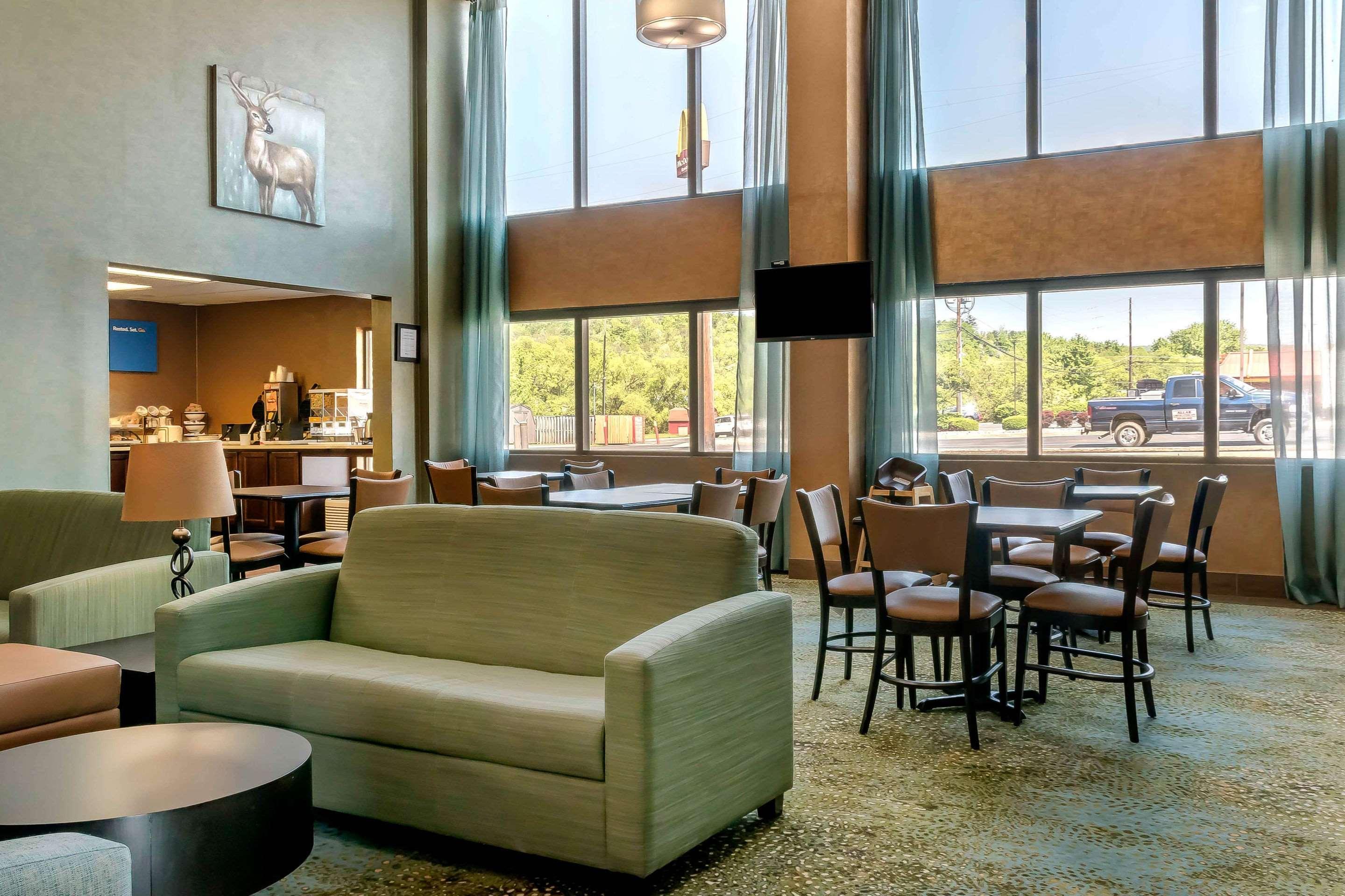 Comfort Inn Pine Grove I-81 Hershey Area Екстериор снимка